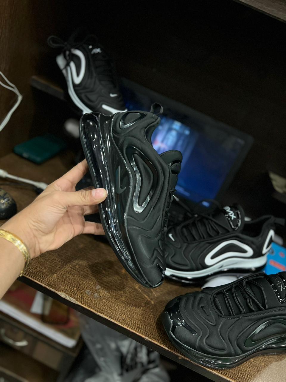 Air Max 720 Sneakers Imported 2 Colors