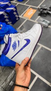 On Best Price Court Purple Leather Sneakers