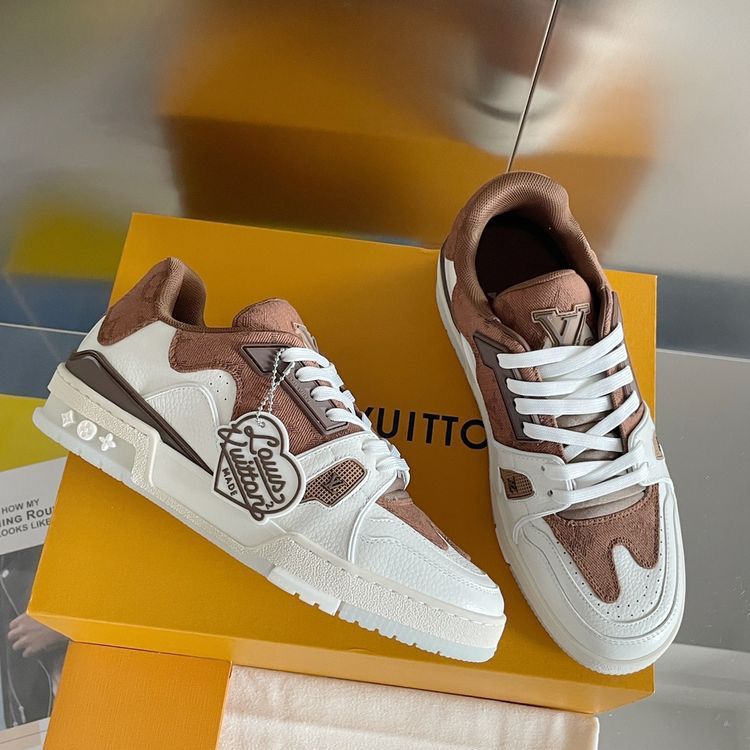 Paris Sneaker New In The House