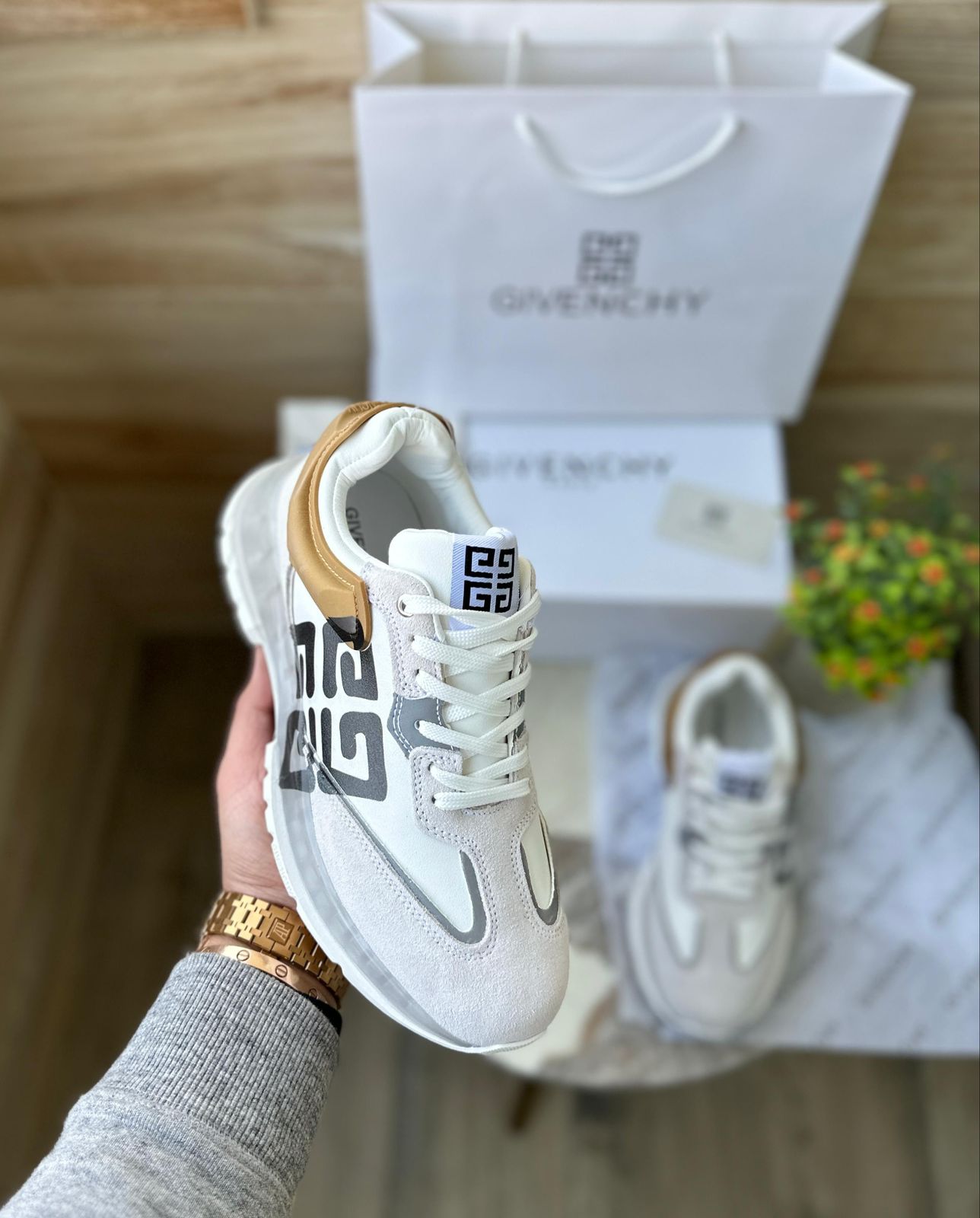 Imported Logo Luxury Brand Sneakers