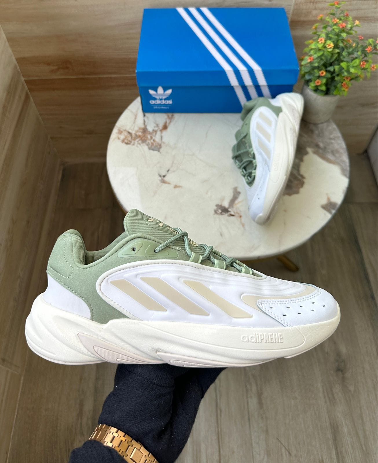 Ozelia White Olive Sneaker For Boys