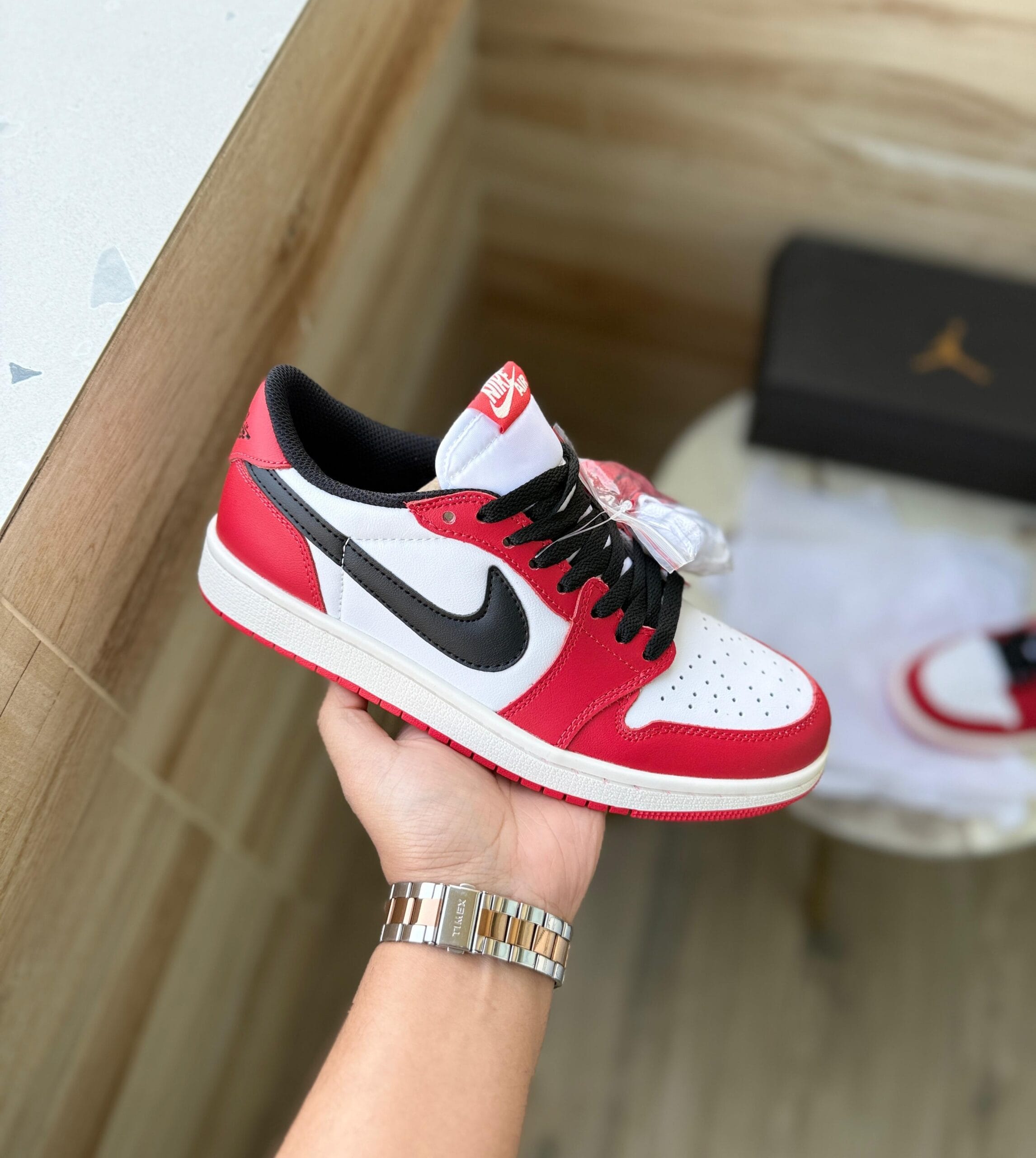 Retro One Low Chicago Sneakers On Sale