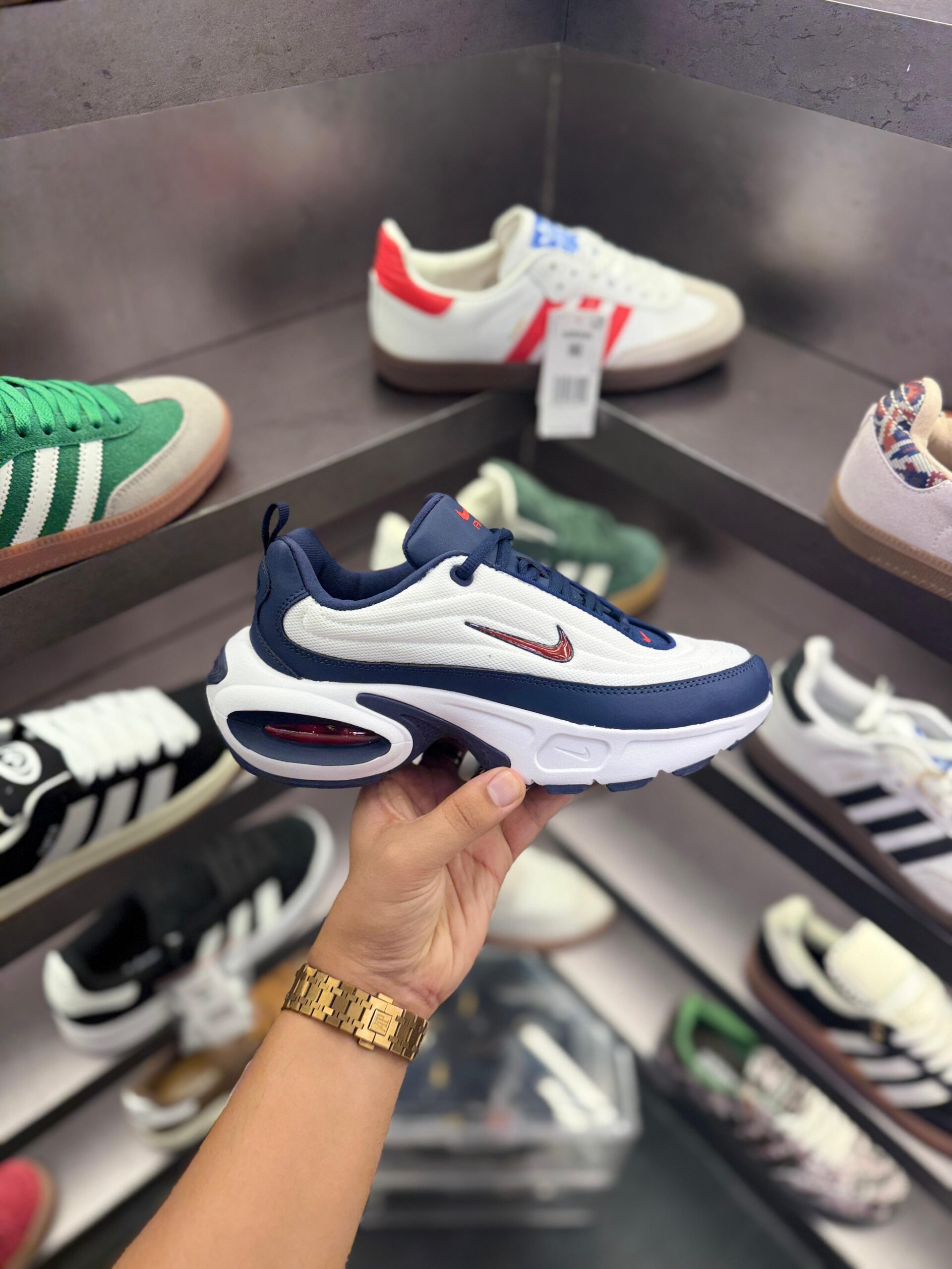 Airmax Portal Trainers White Blue Red Sneakers (4)