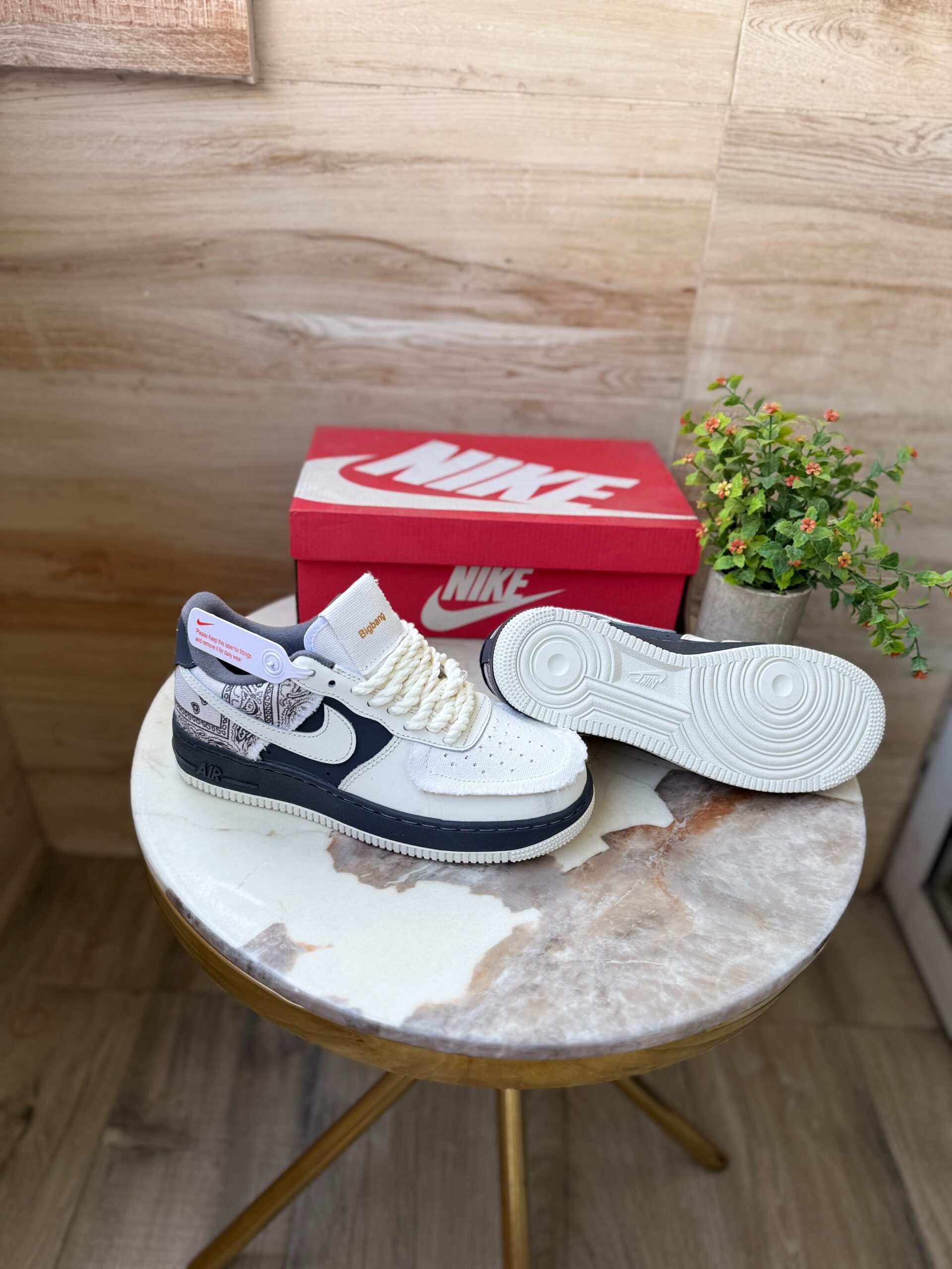 Big Bang White Grey Sneakers For Boys (1)