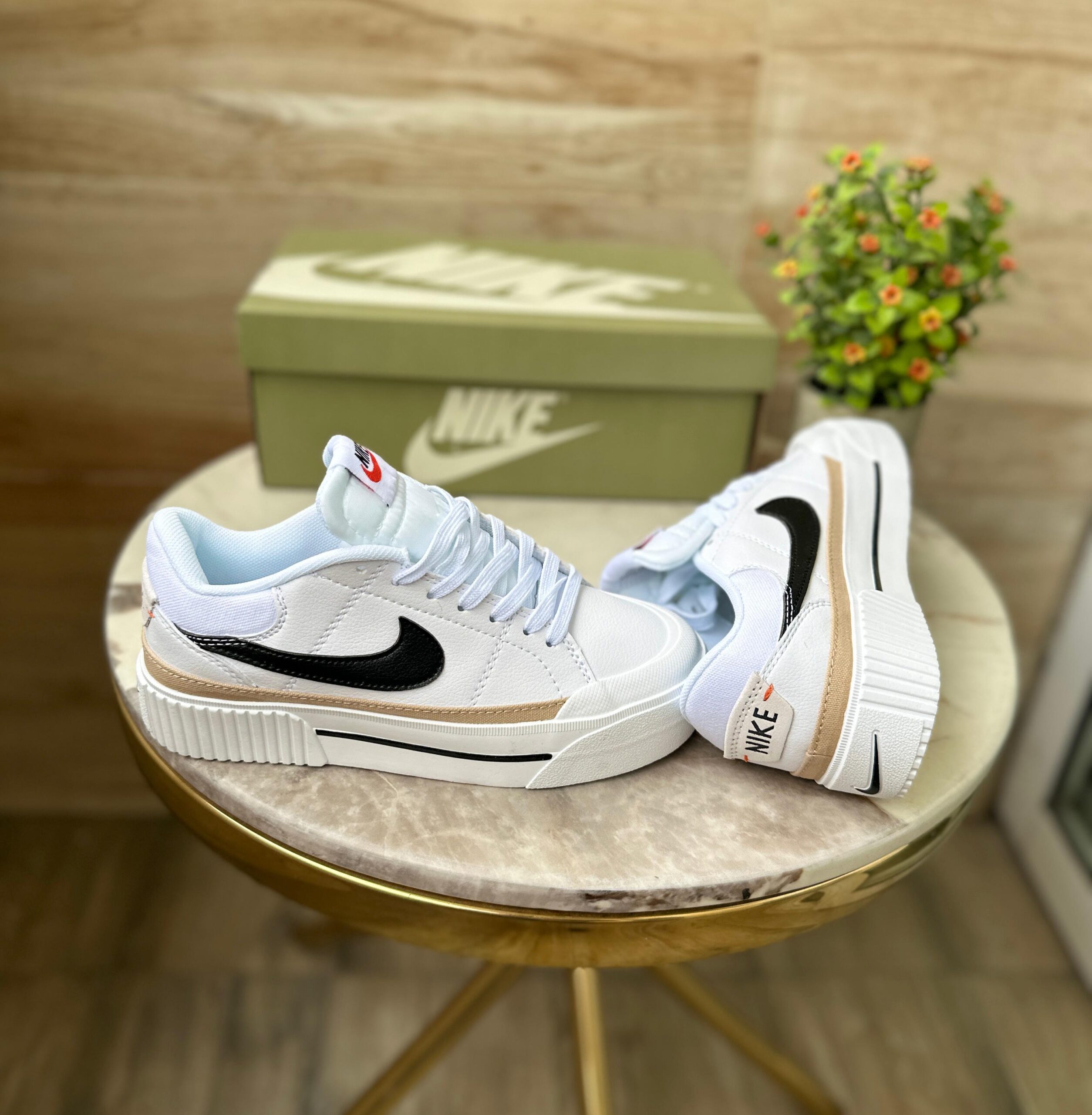 Court Legacy Lift Basic Sneakers For Girls (4)