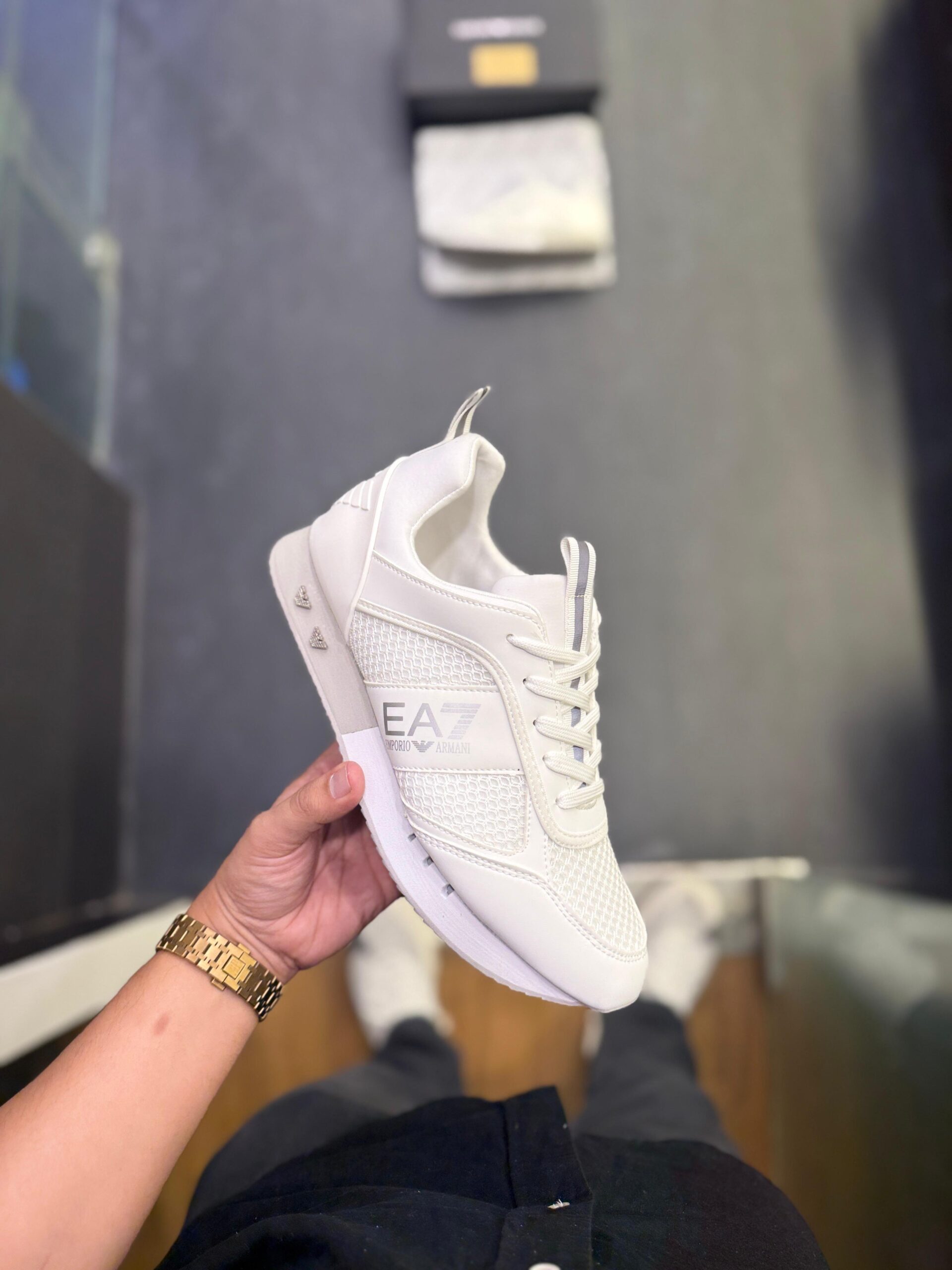 Latest Luxury White Sneakers On Sale (2)