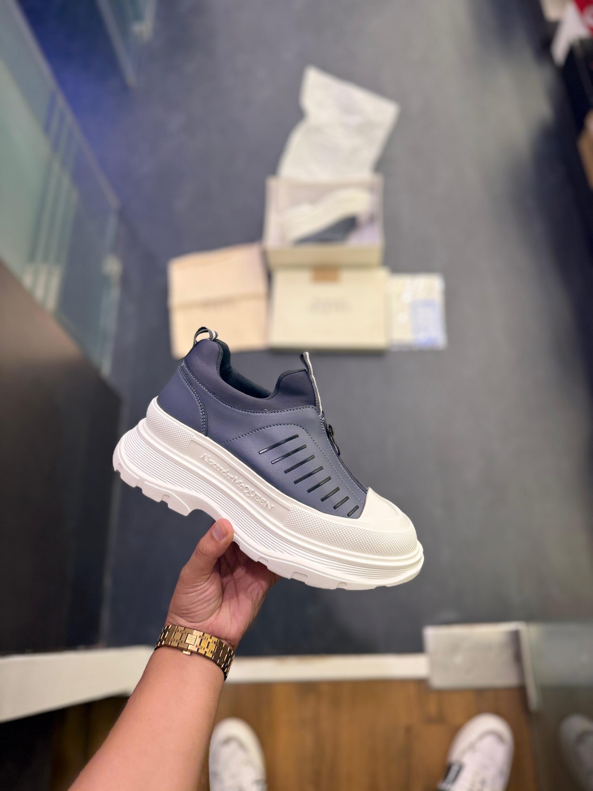 Mqueen London Ultra Luxurious Sneakers (4)