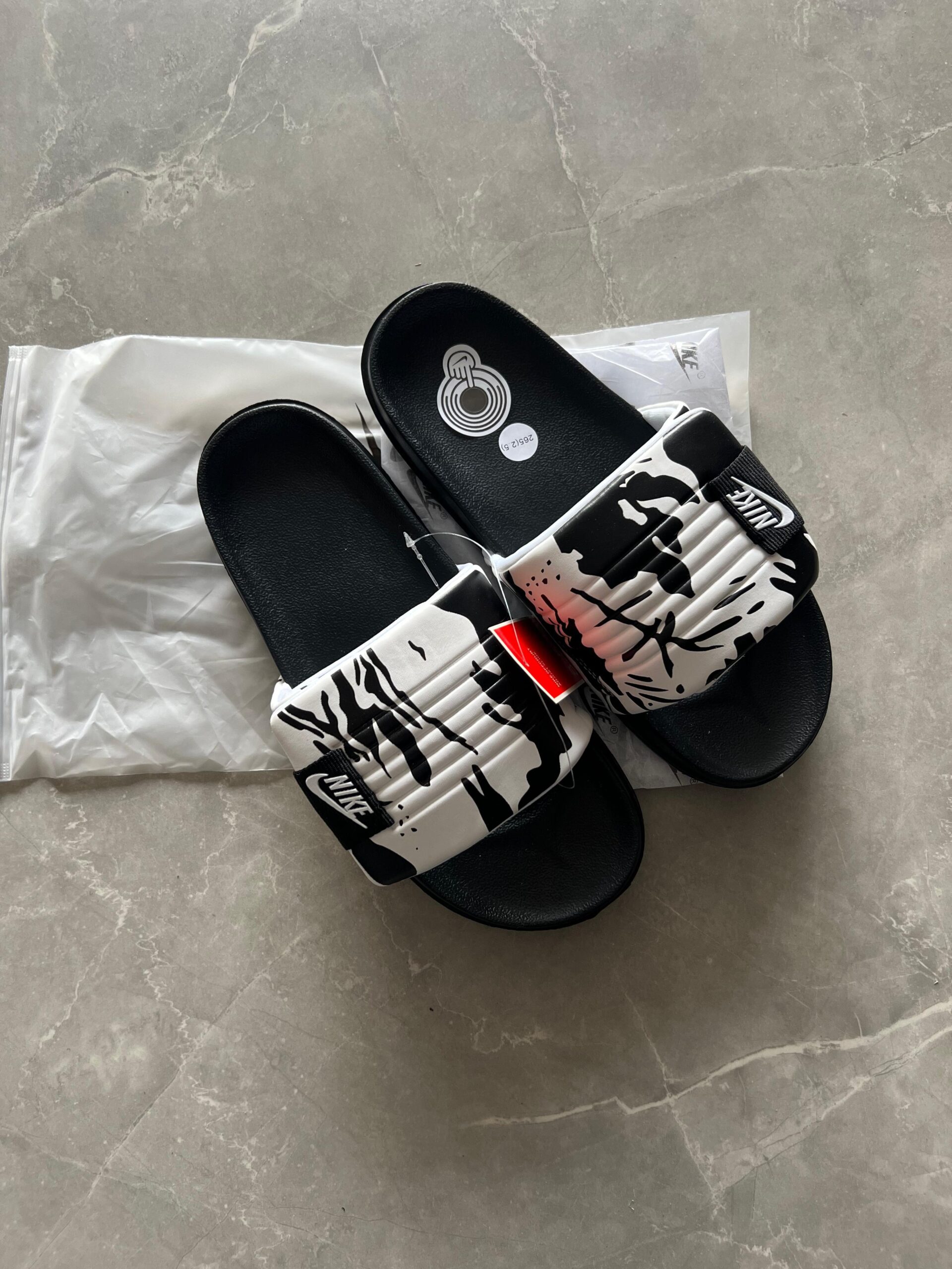 Premium imported Slides 5 Colours On Sale (7)